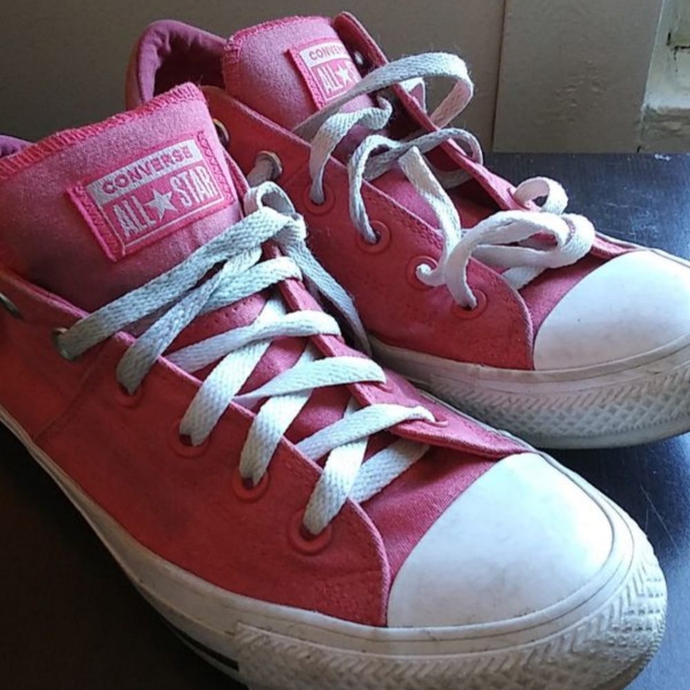 Ladies Converse All Stars